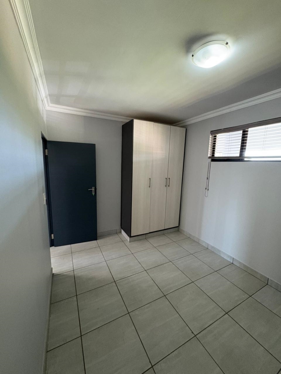 To Let 2 Bedroom Property for Rent in Melodie North West